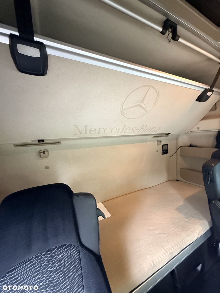Mercedes-Benz ACTROS 963-4-A - 4
