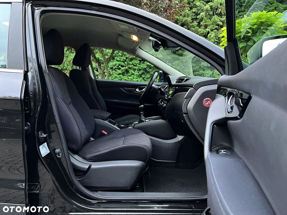 Nissan Qashqai 1.2 DIG-T N-Connecta - 7