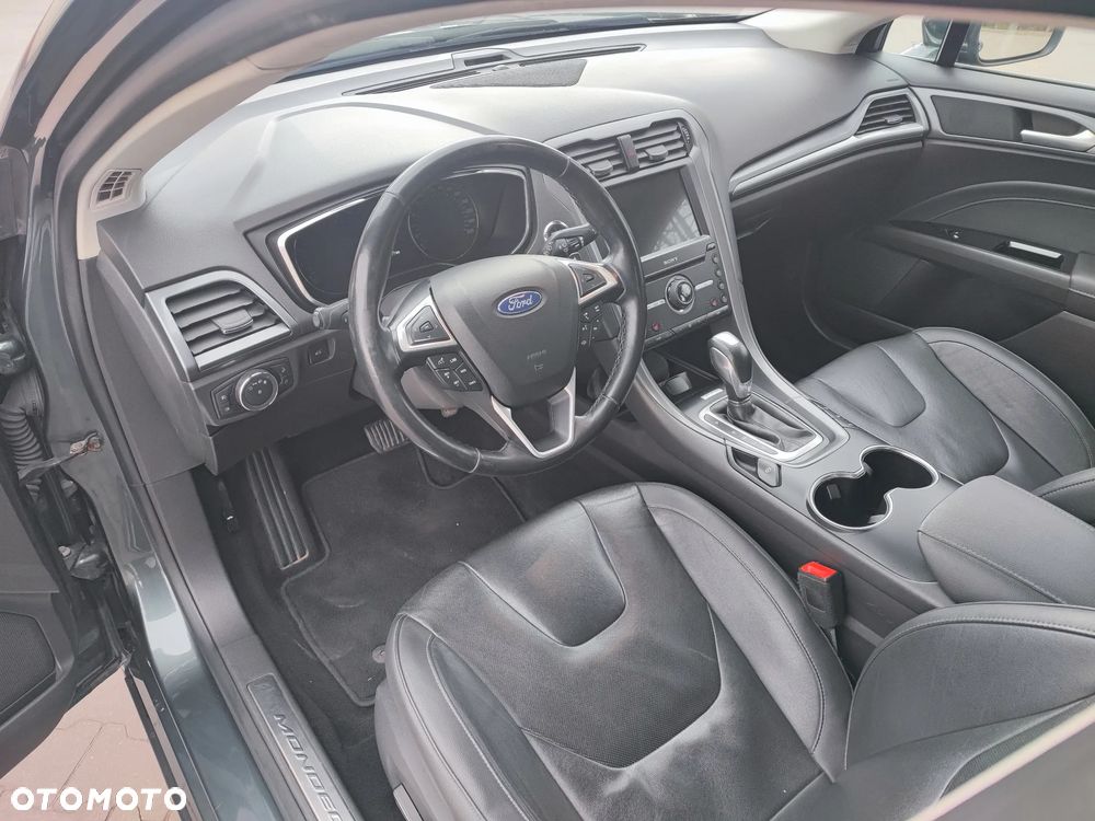 Ford Mondeo 2.0 TDCi Titanium PowerShift - 18