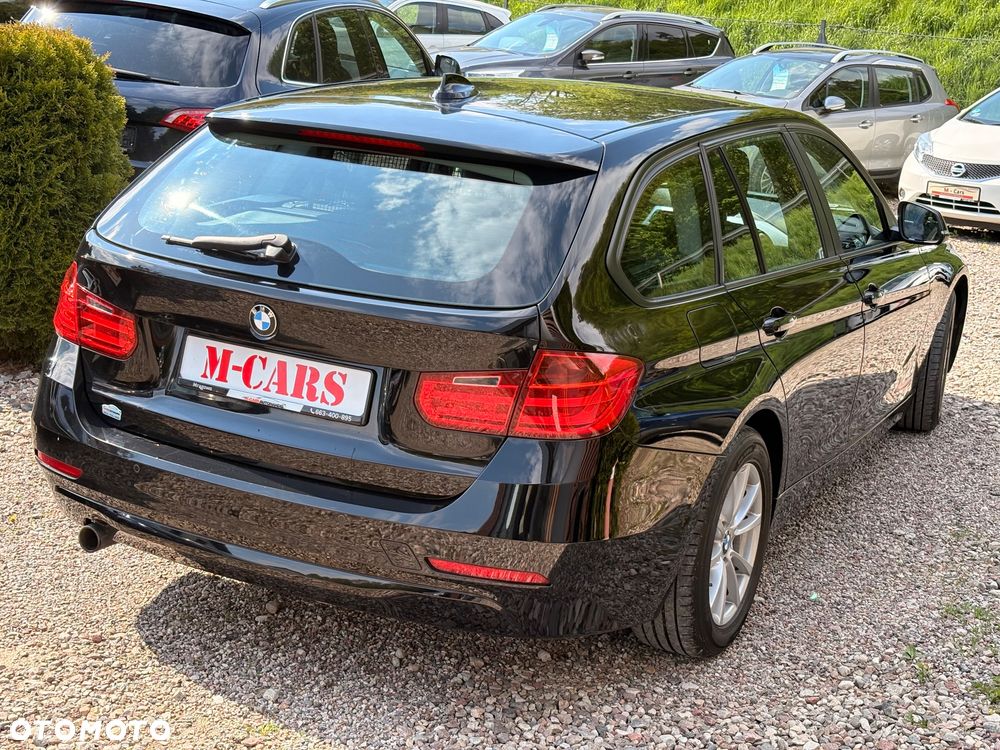 BMW Seria 3 320d DPF - 8