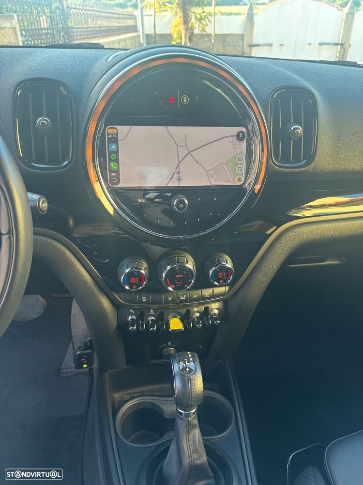 MINI Countryman Cooper SE ALL4 Auto - 10