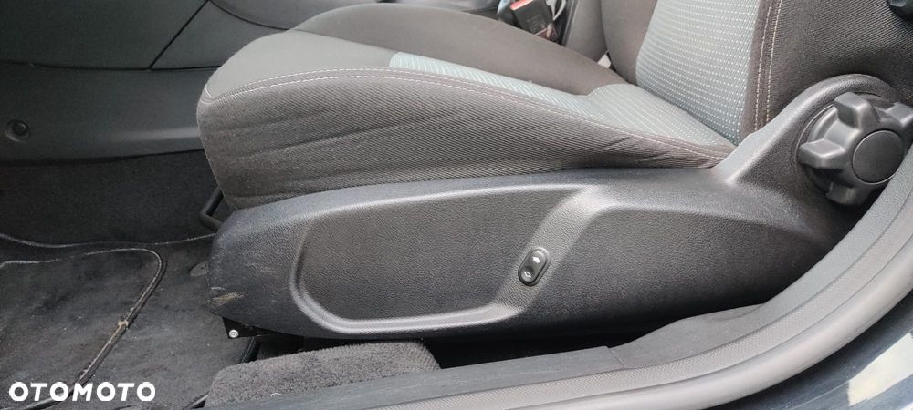 Ford Mondeo 2.0 TDCi Trend - 11
