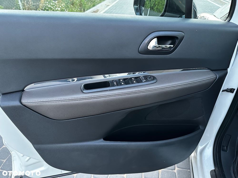 Peugeot 3008 - 23