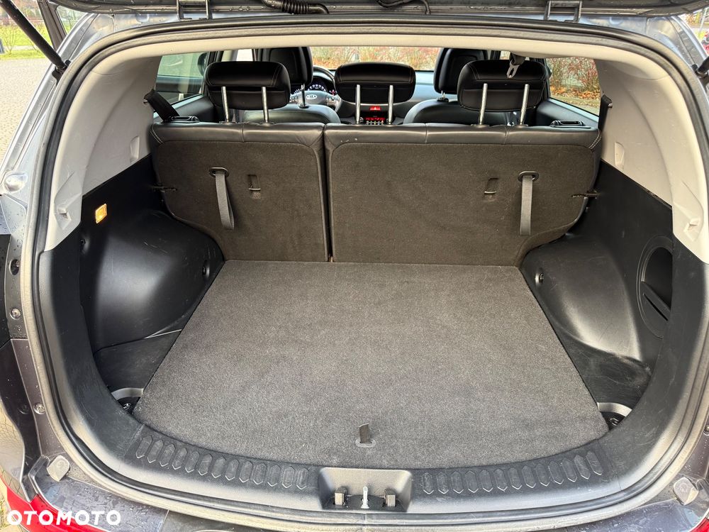 Kia Sportage 2.0 XL 2WD - 23