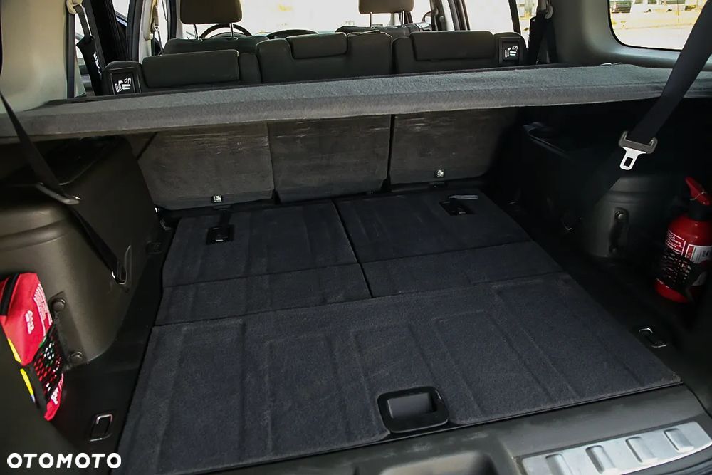 Nissan Pathfinder 2.5 D LE EU5 - 18