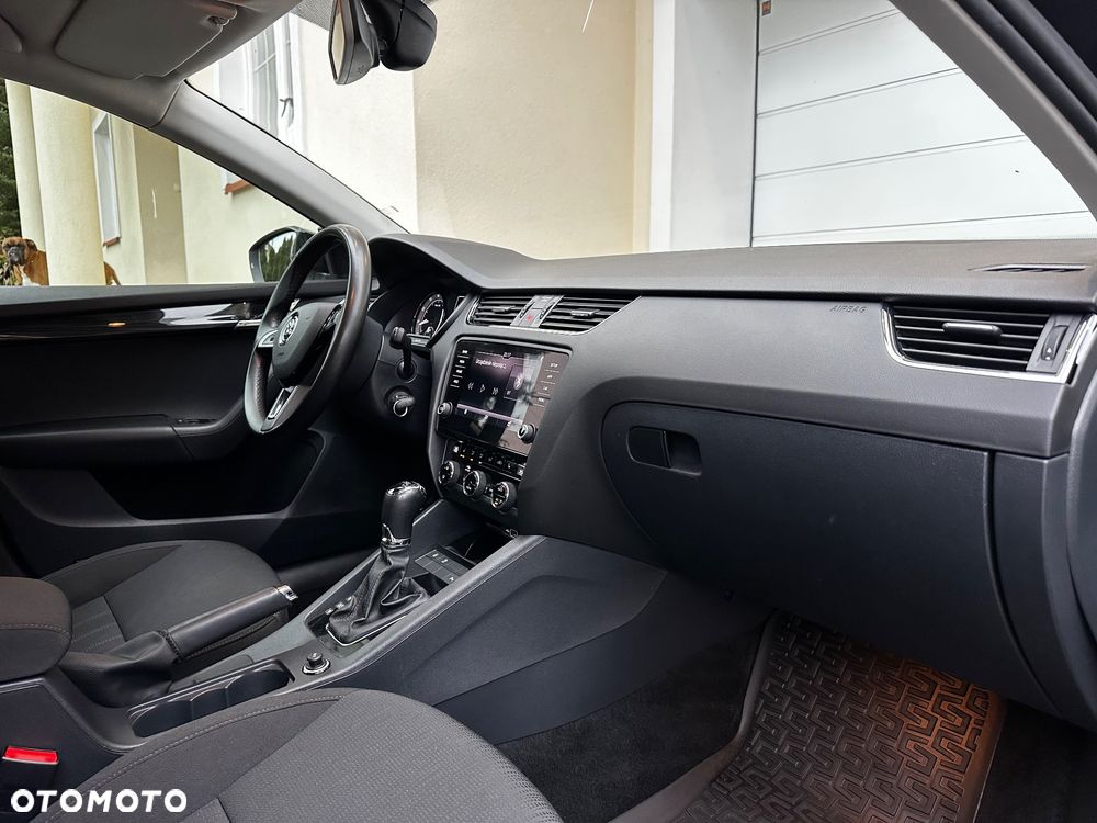 Skoda Octavia 1.5 TSI ACT Style DSG - 24