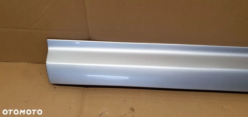 Listwa drzwi lewy tył tylna lewa Audi A8 D3 4E0853969 - 4