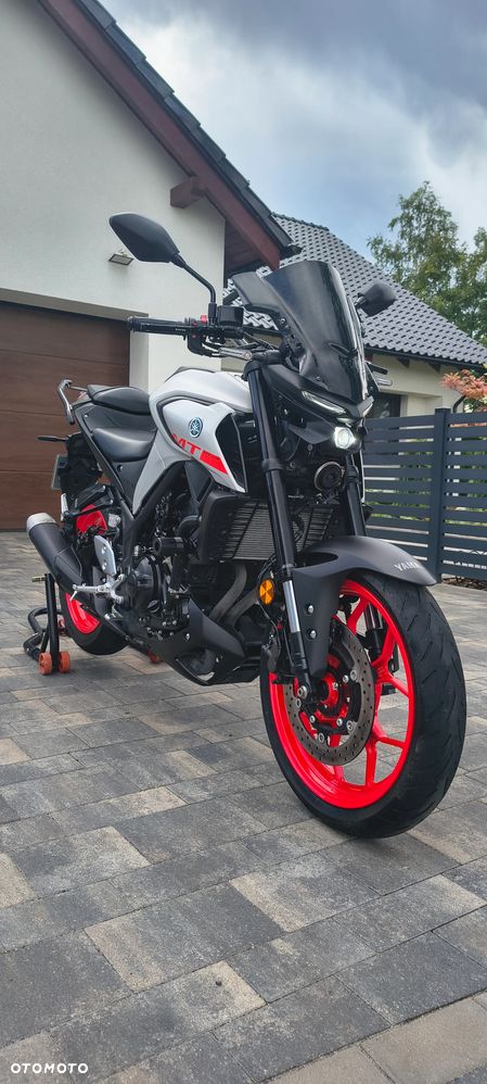 Yamaha MT - 2