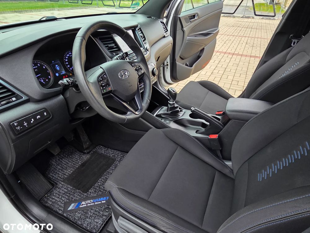 Hyundai Tucson 1.6 GDi 4WD Premium - 28