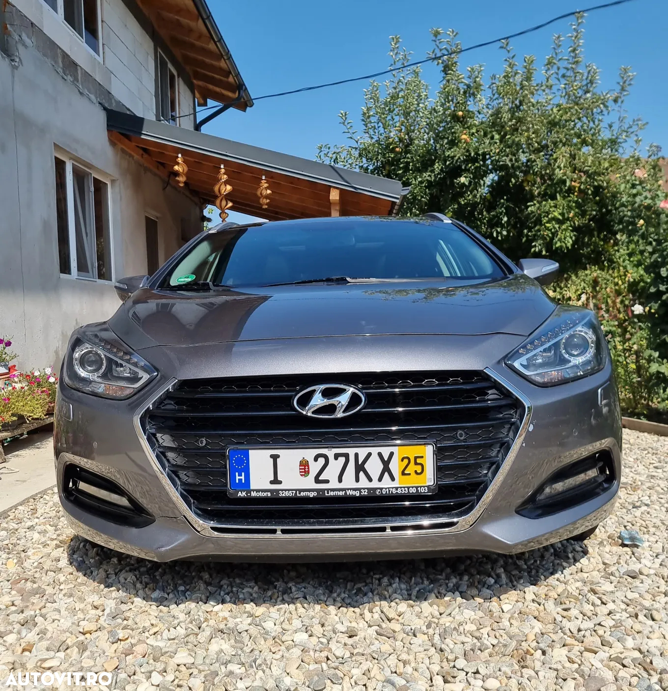 Hyundai i40 Kombi blue 1.7 CRDi DCT Premium - 12