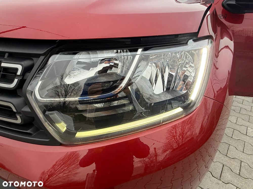 Dacia Duster TCe 130 2WD GPF Celebration - 33