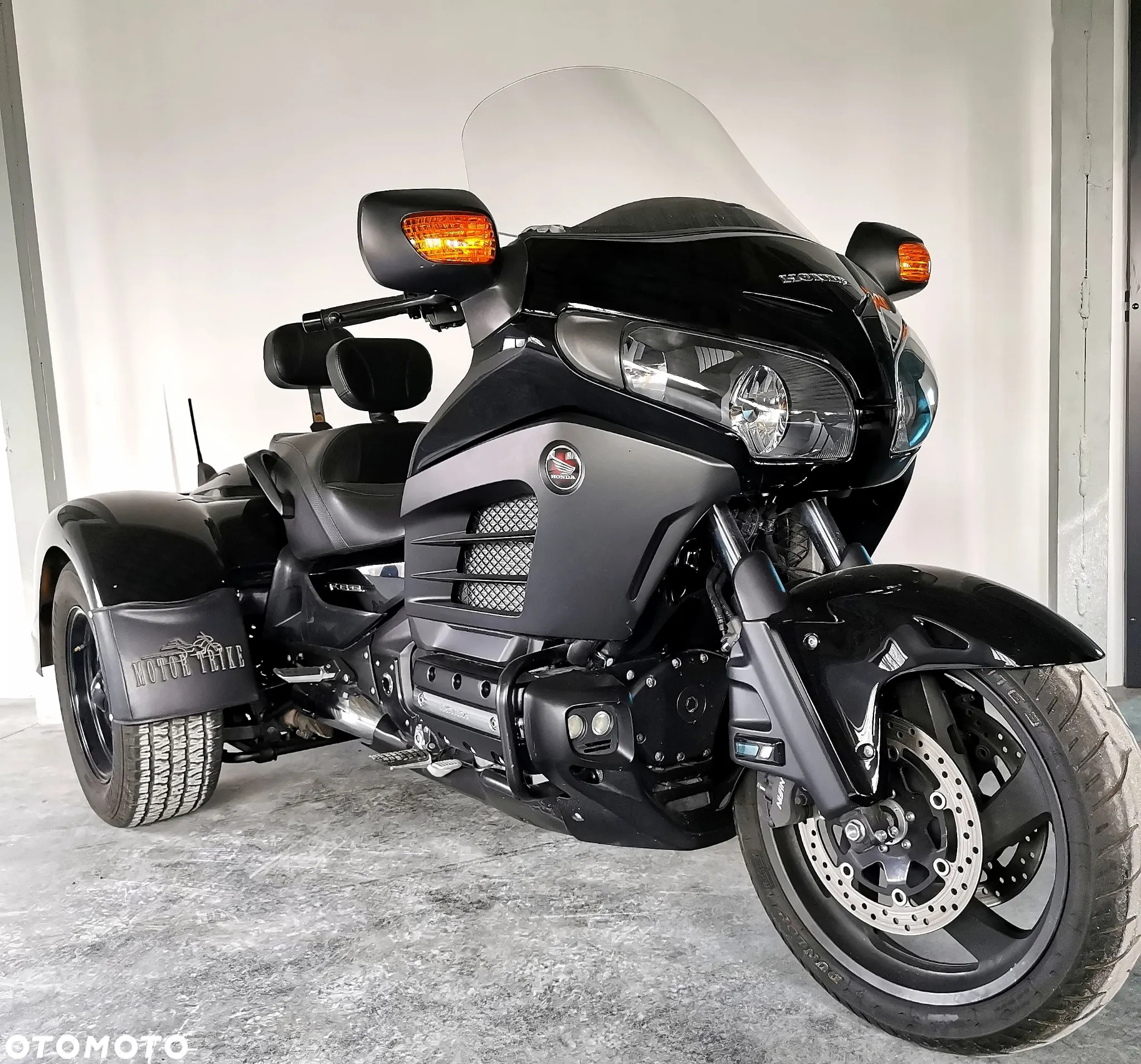 Honda GL - 6