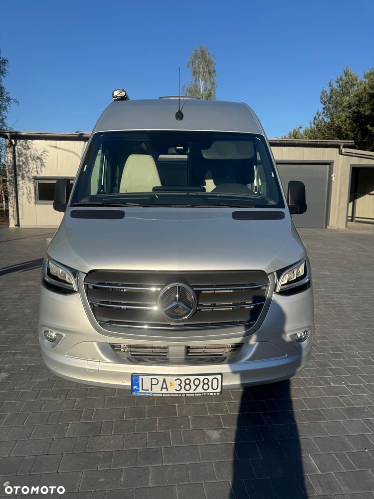 Mercedes-Benz Sprinter 319 Kamper - 3