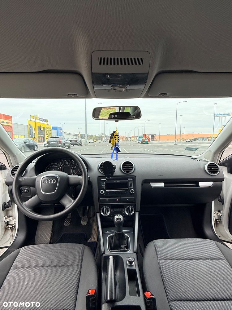 Audi A3 Sportback - 3