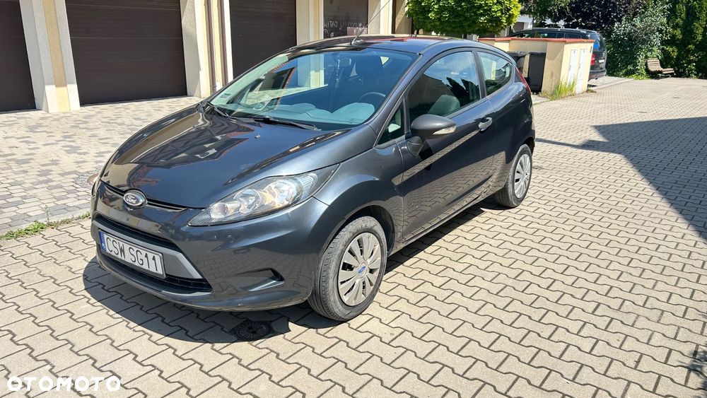 Ford Fiesta 1.25 Ambiente - 1