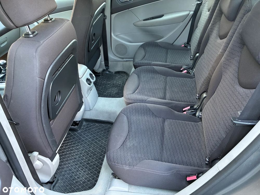 Peugeot 308 1.6 HDi Premium Plus - 7