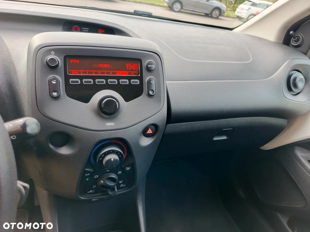Toyota Aygo x-business - 14