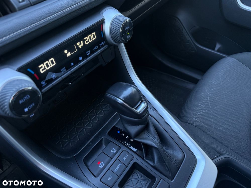 Toyota RAV4 2.5 Hybrid Active 4x2 - 9