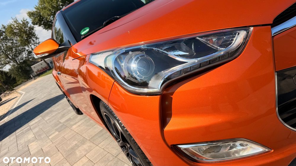 Hyundai Veloster 1.6 GDI Premium - 27