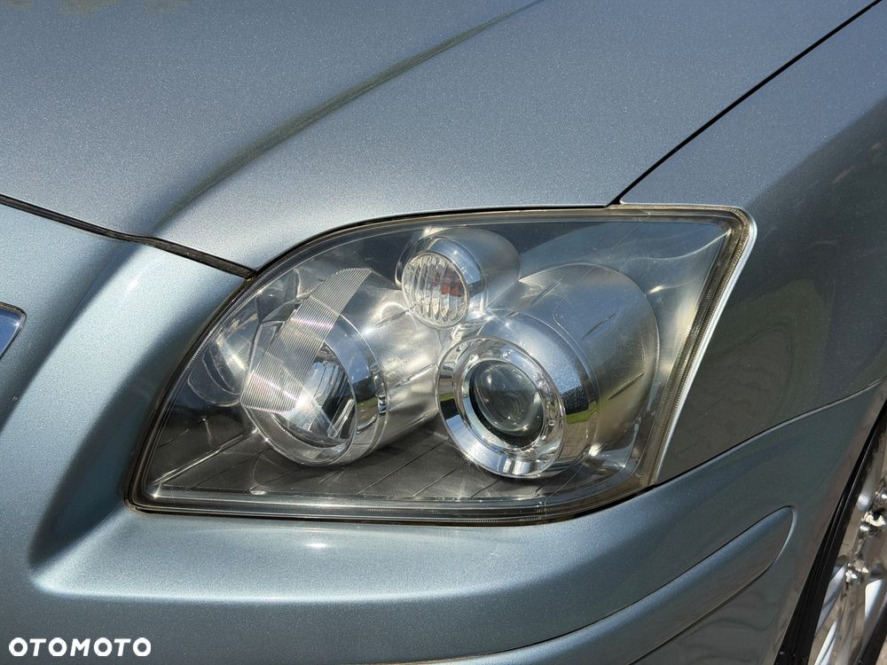 Toyota Avensis 1.8 VVT-i Edition - 9