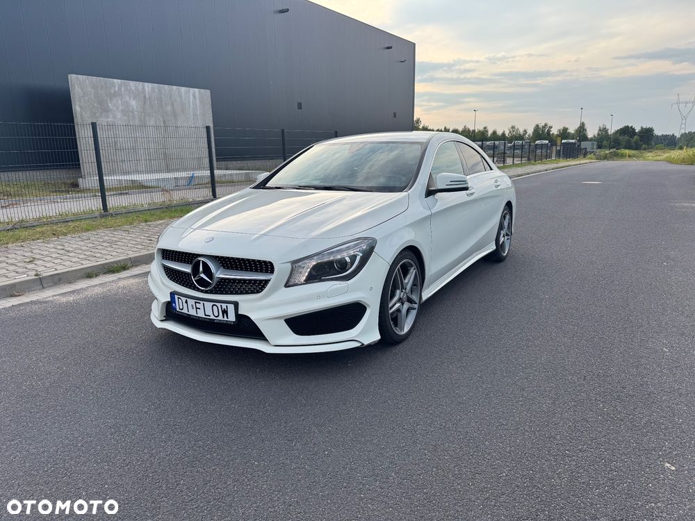 Mercedes-Benz CLA 200 7G-DCT AMG Line - 1