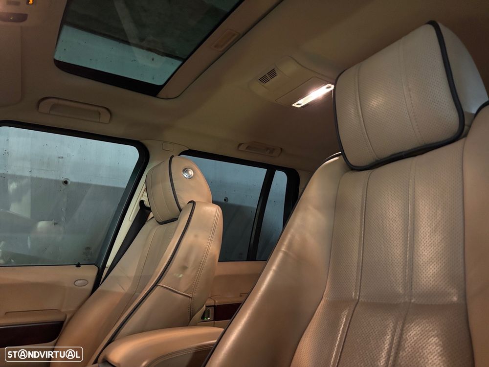 Land Rover Range Rover 4.4 TdV8 Vogue+ - 11