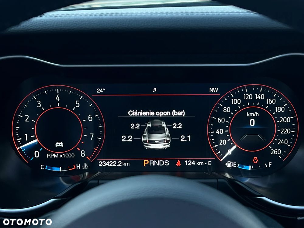 Ford Mustang - 10