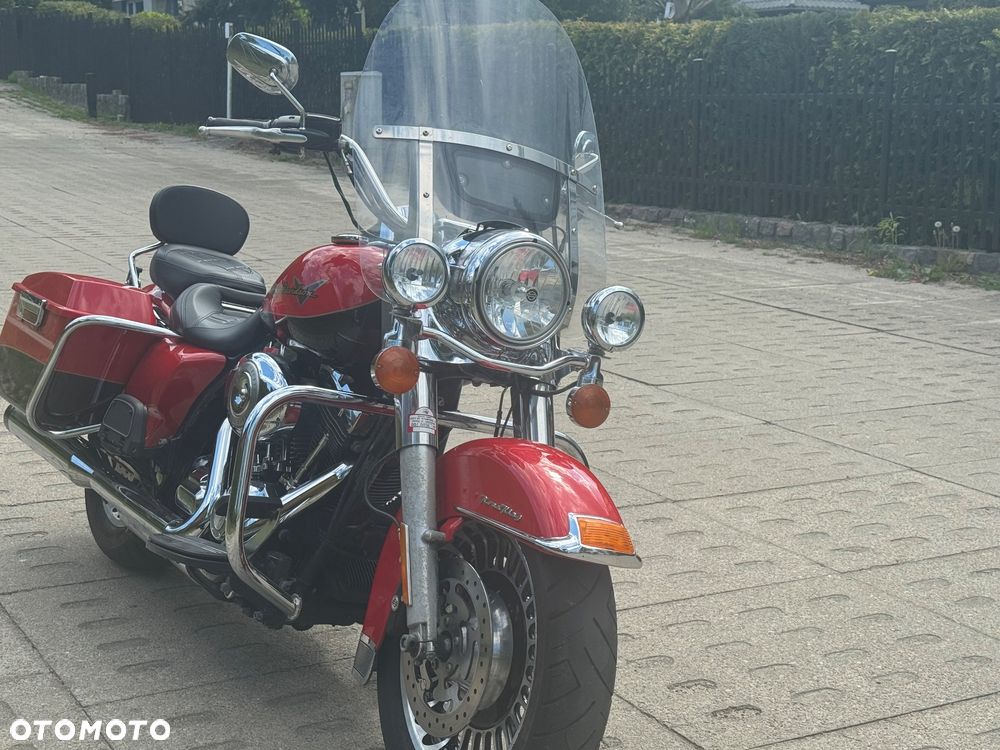 Harley-Davidson Touring Road King - 27