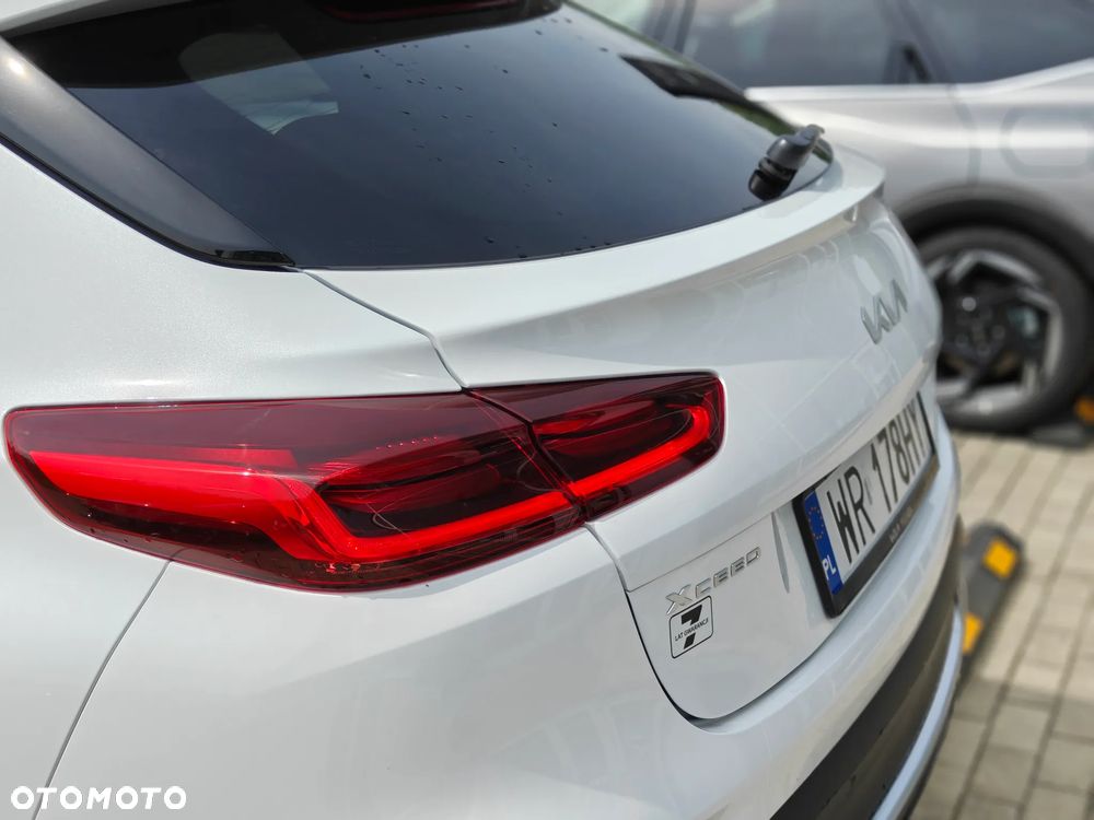 Kia XCeed 1.6 T-GDI M DCT - 11
