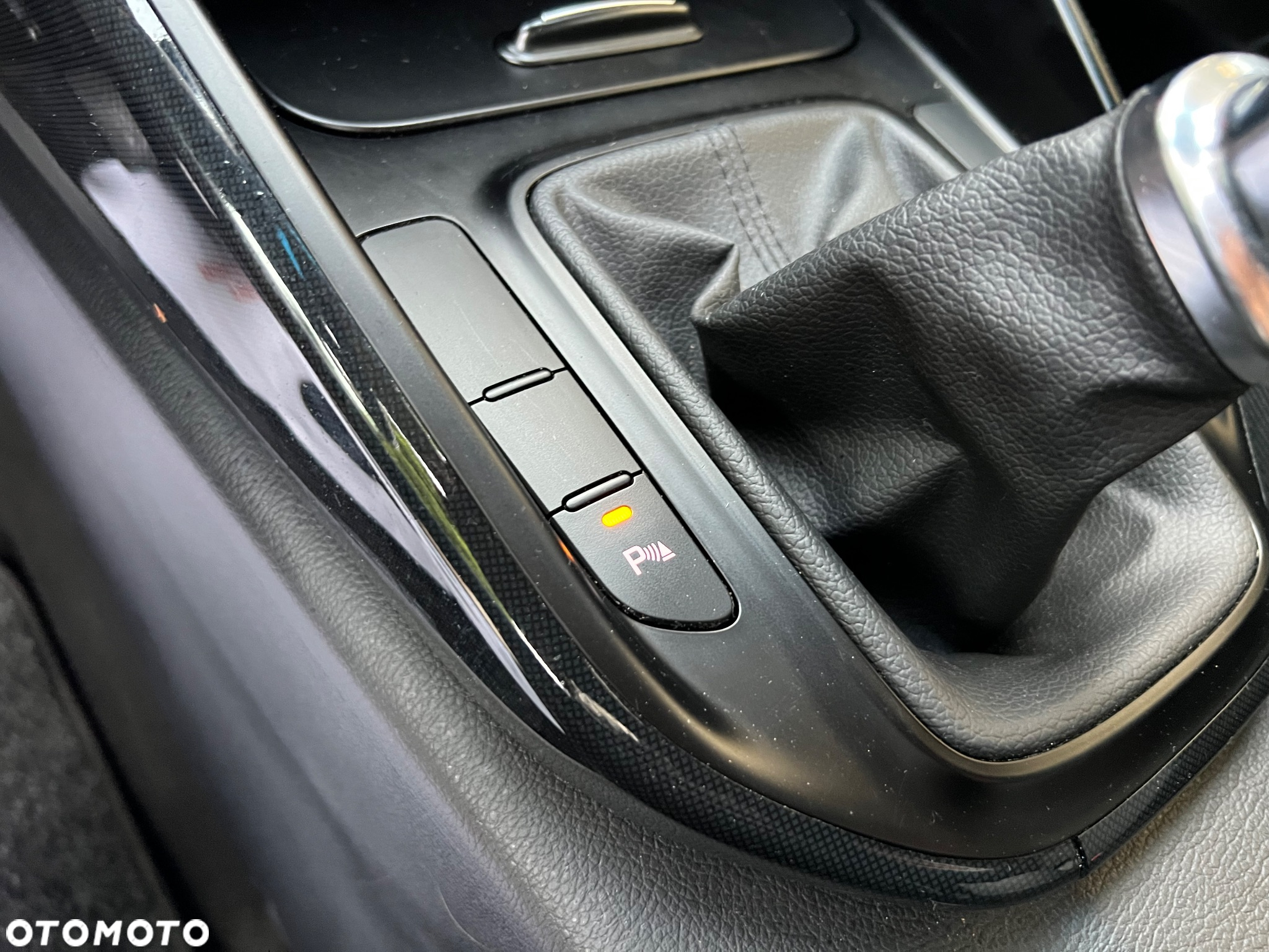 Kia Carens 1.6 GDI L 7os - 24