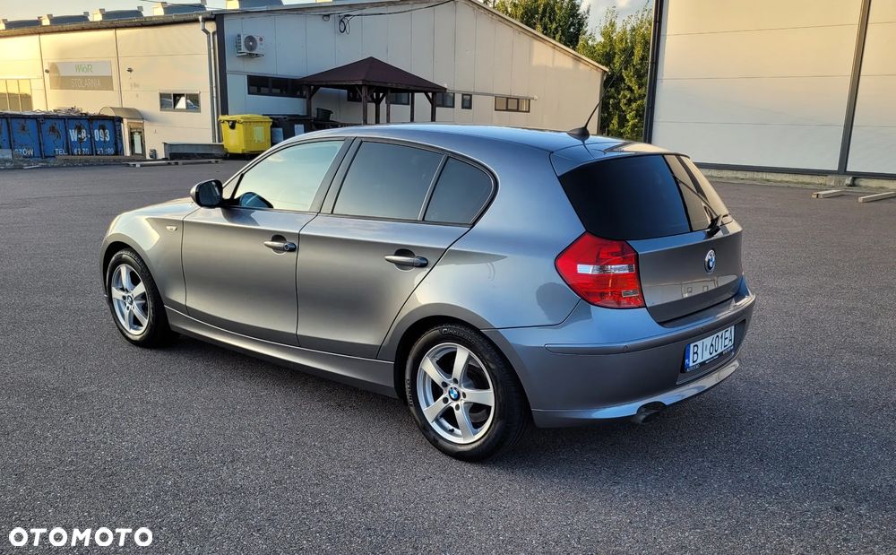 BMW Seria 1 118d - 5