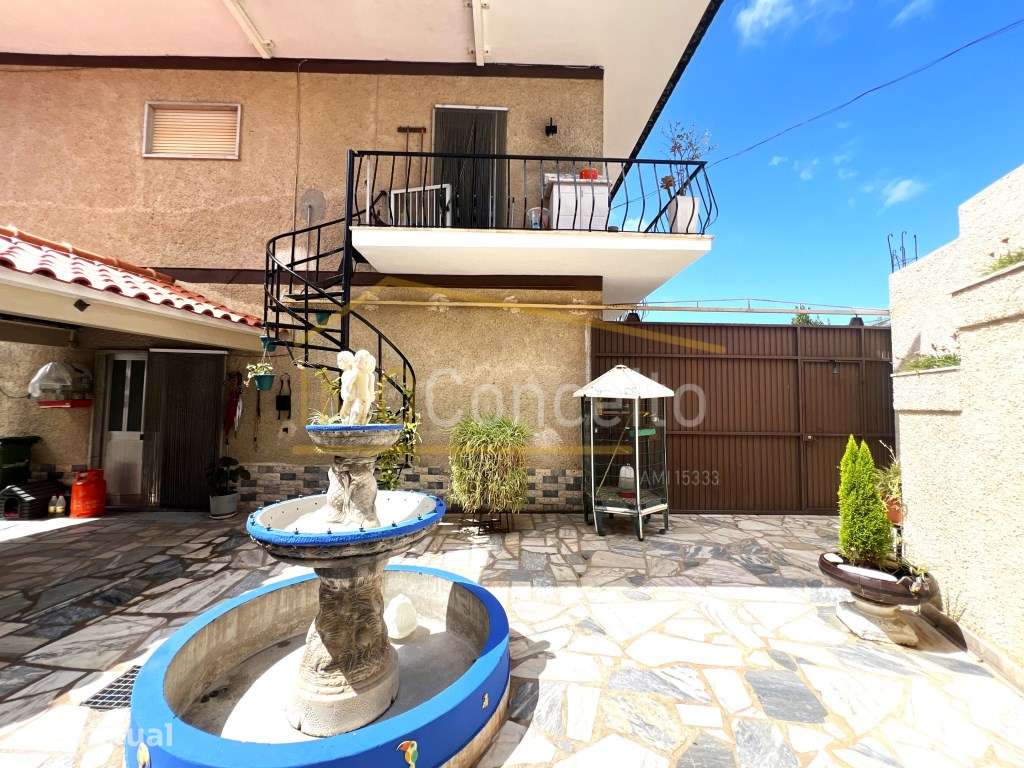 Moradia T3 com Anexos Independentes | Excelente Potencial de Rentab... - Grande imagem: 3/51