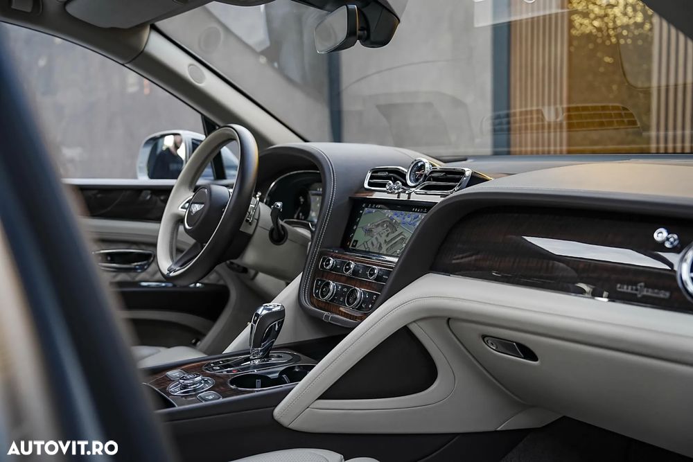 Bentley Bentayga - 14