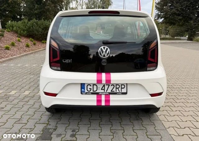 Volkswagen up! 1.0 take - 3