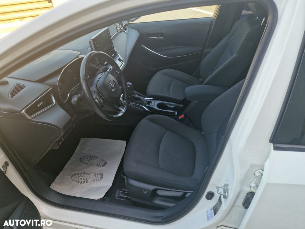 Toyota Corolla 1.6 CVT Business Plus - 10