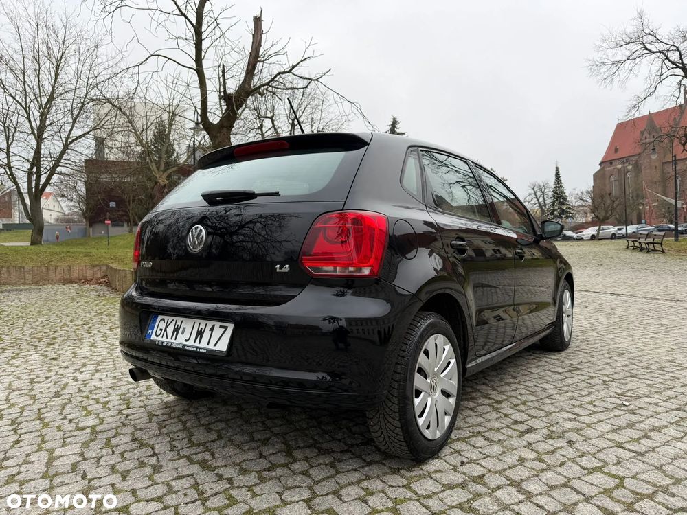 Volkswagen Polo 1.4 16V Comfortline - 11