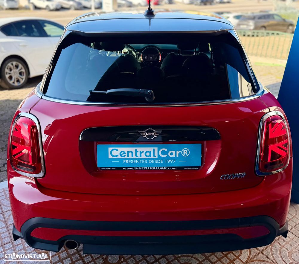 MINI 5 Portas Cooper Auto - 10