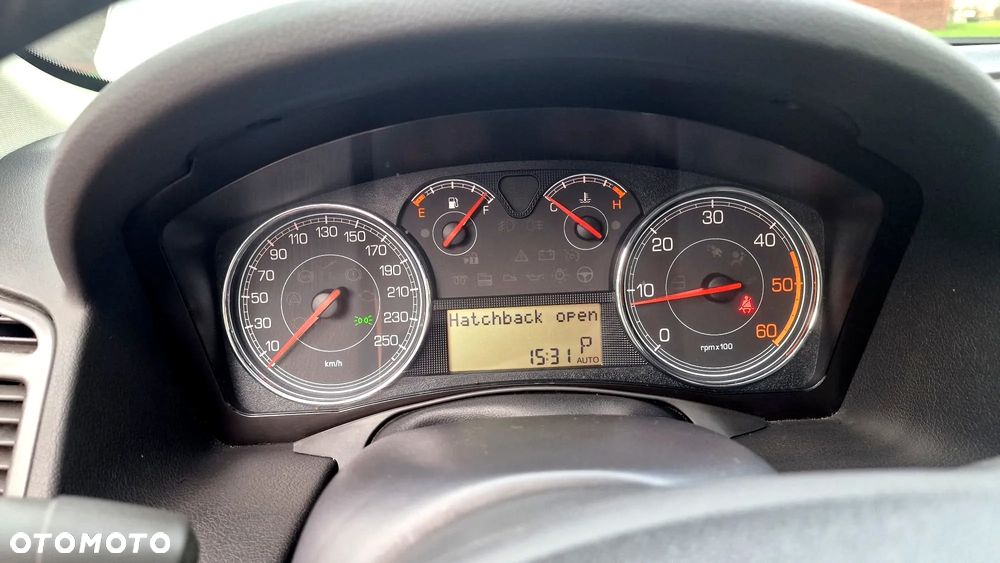 Fiat Croma 2.4 Multijet 20V DPF Automatik Emotion - 14