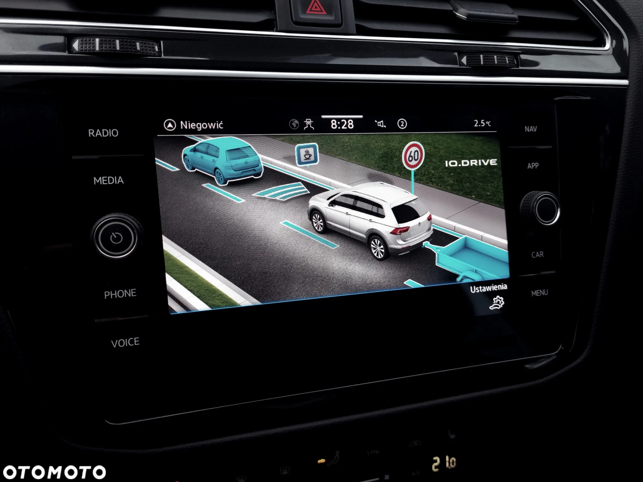 Volkswagen Tiguan 2.0 TDI Life DSG - 26