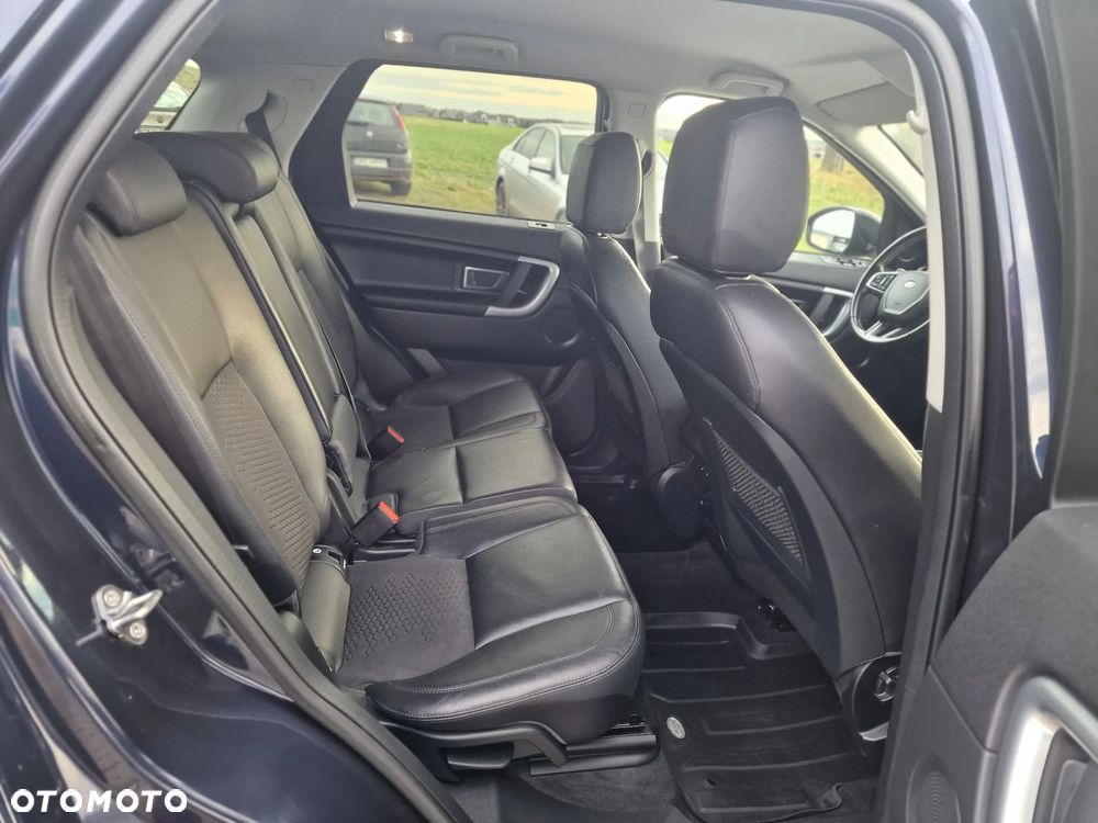 Land Rover Discovery Sport TD4 HSE Luxury - 25