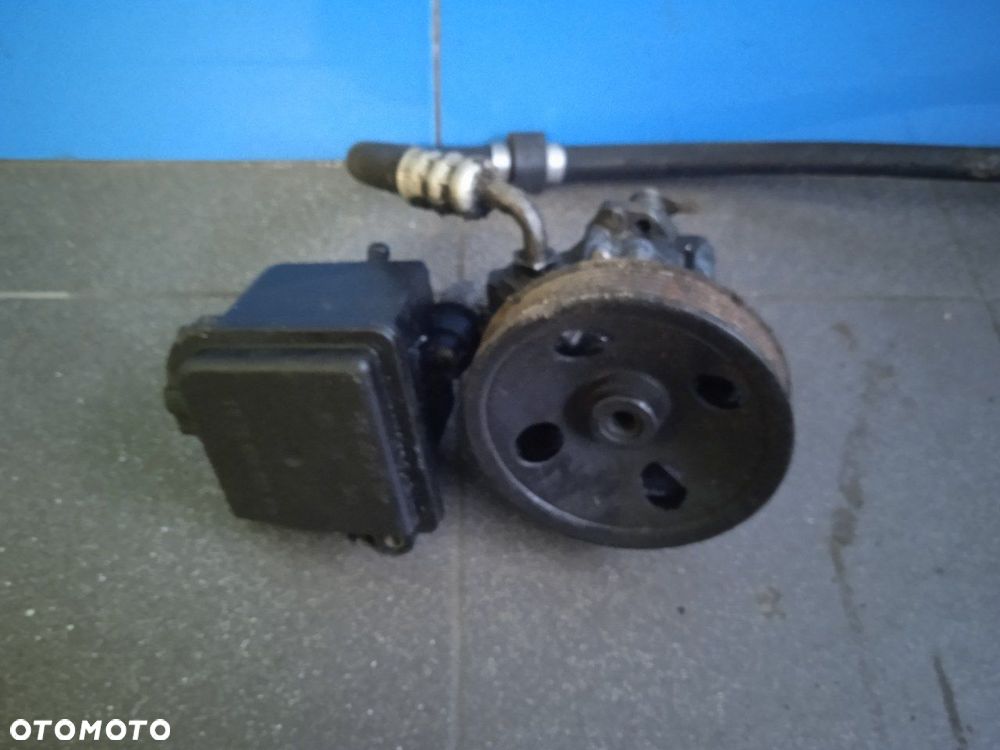 Pompa Wspomagania Mercedes W210 A0004600183 - 1