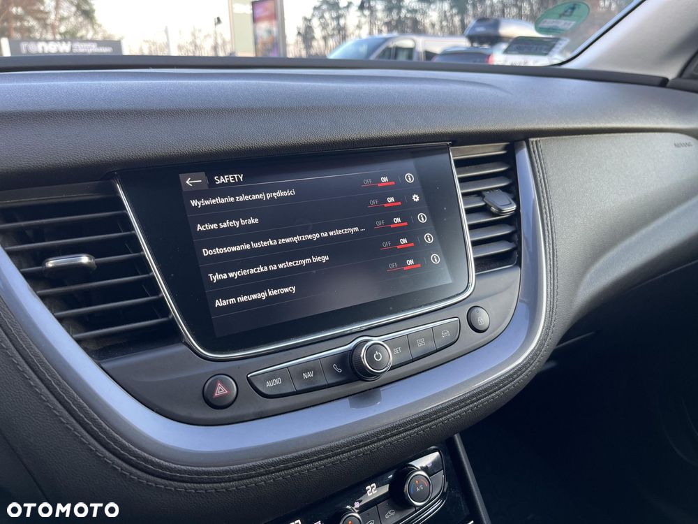 Opel Grandland X 1.6 T Ultimate S&S - 23