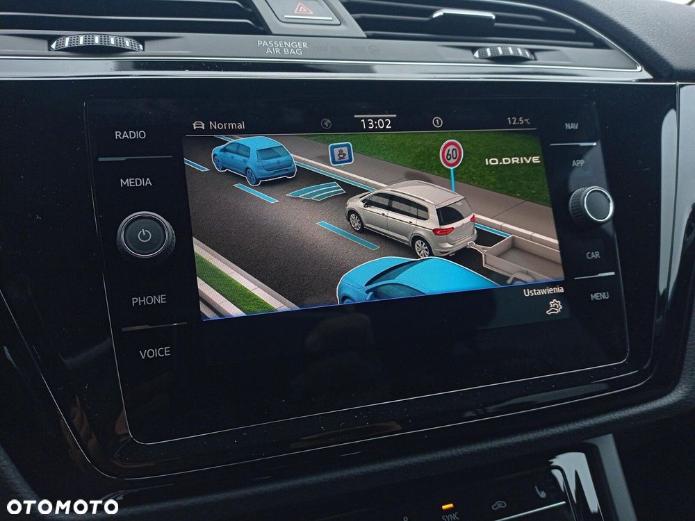 Volkswagen Touran 1.5 TSI EVO Highline DSG - 35