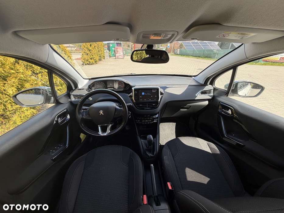 Peugeot 208 PureTech 110 Stop & Start Tech Edition - 6