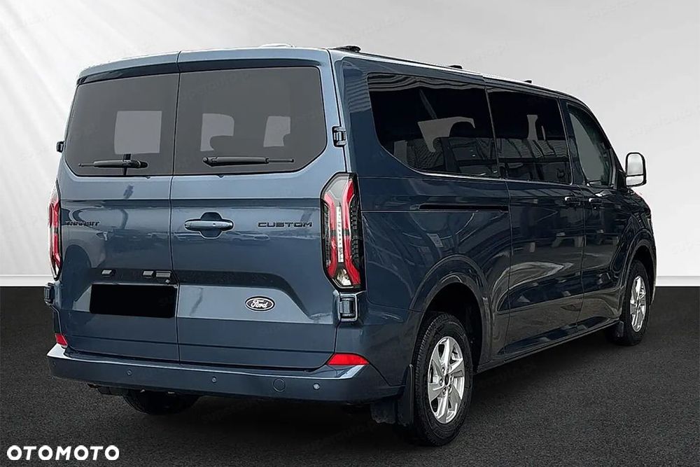 Ford Transit Custom - 8
