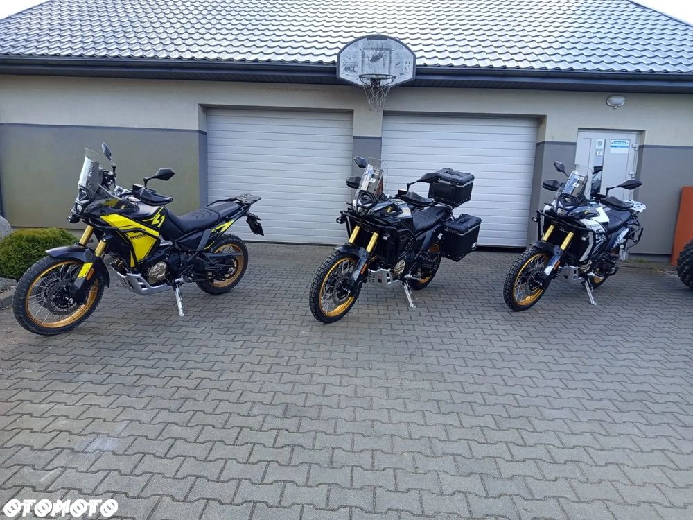 VOGE 800 Rally - 2