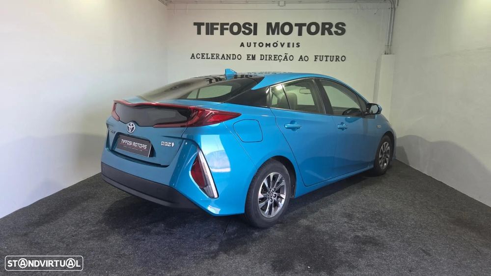 Toyota Prius 1.8 Plug-In Pack Premium - 7