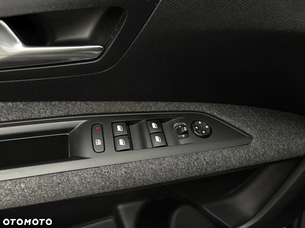 Peugeot 3008 BlueHDi 120 Stop & Start EAT6 Allure - 33