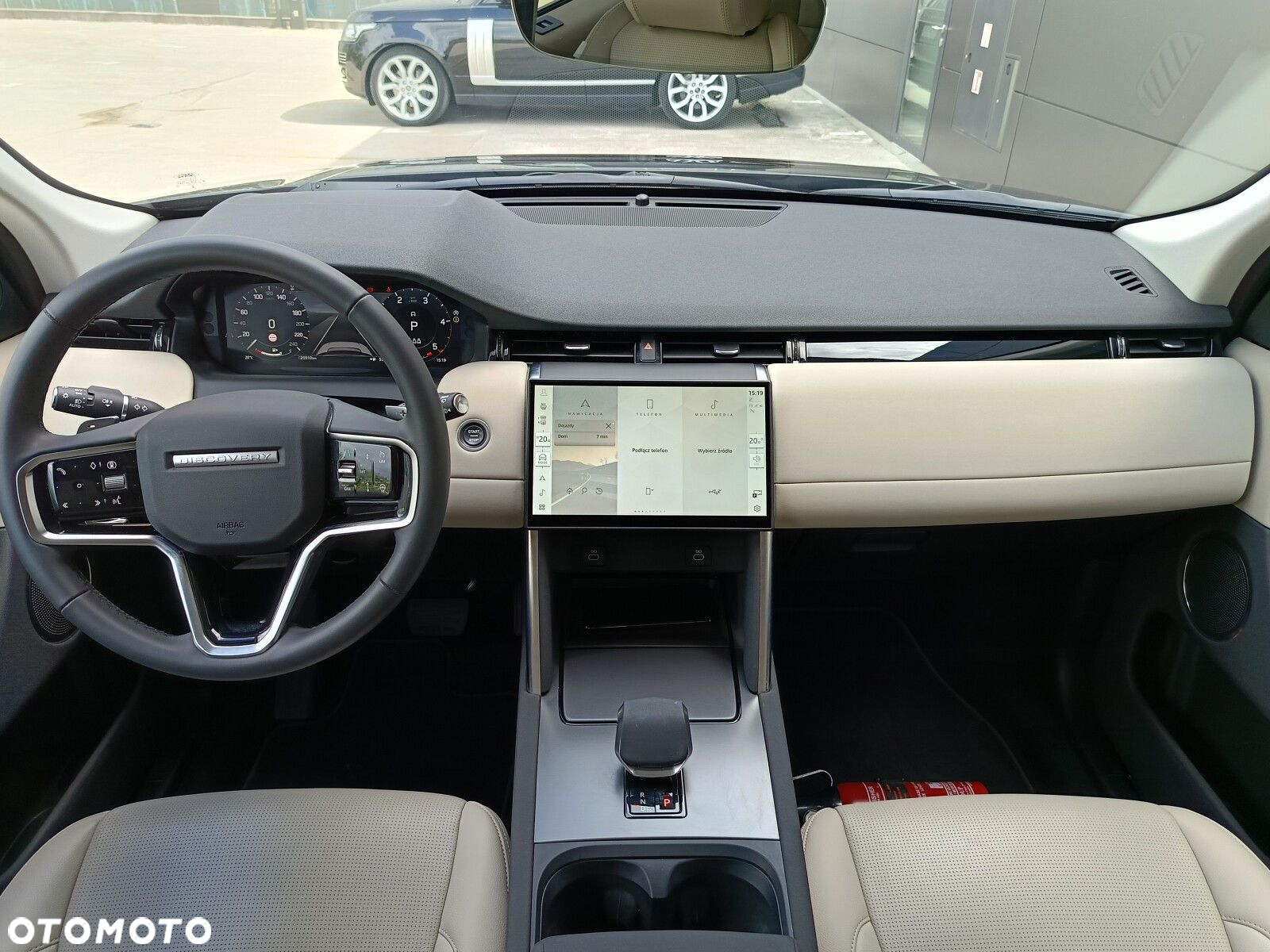 Land Rover Discovery Sport - 13