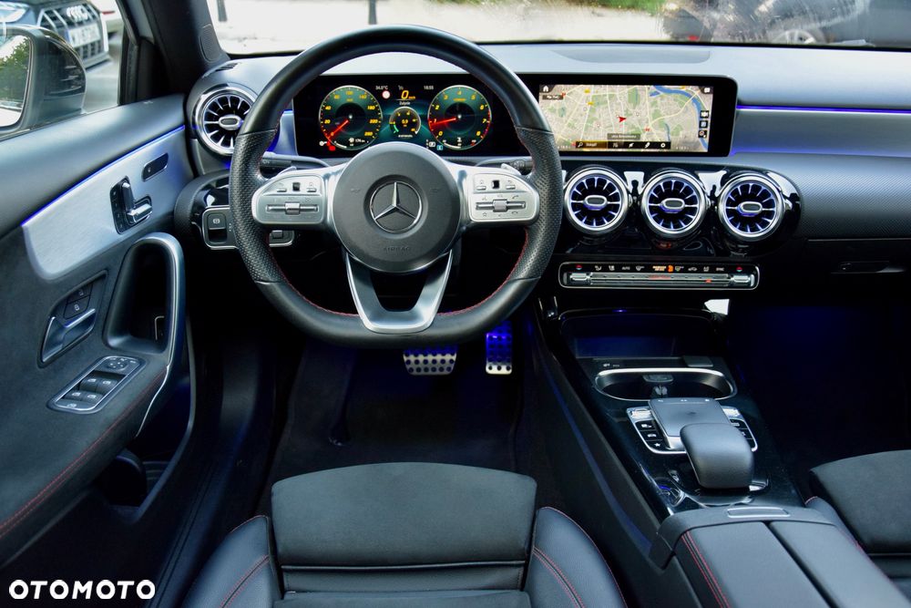 Mercedes-Benz Klasa A 200 7G-DCT - 14